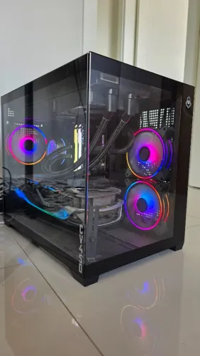 PC Gamer Intel i9-12900K RTX 4070 Ti Water Cooler RGB