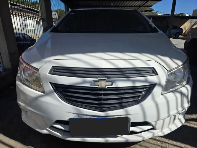 Chevrolet Onix JOY Hatch 1.0 8V Flex Mec. 4P 2018