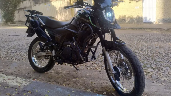 Crosser S