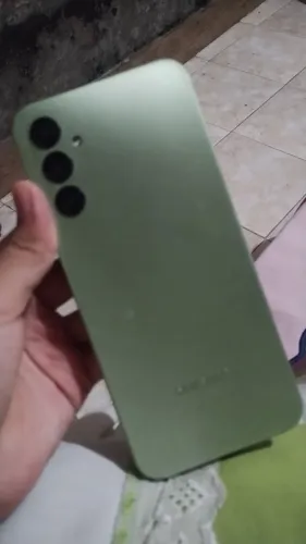 A14 5G com 128GB em ótimo estado 