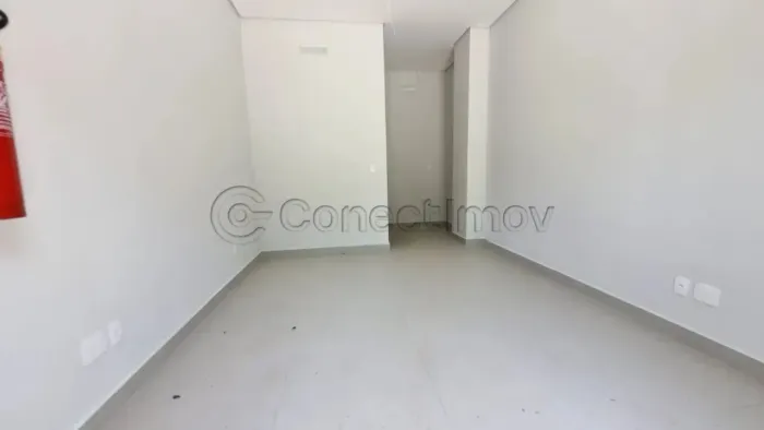 Sala comercial de 25m² com 01 banheiros para locação - Jardim Recreio