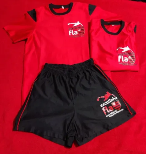 Kit Escolinha do Flamengo Tamanho 8 Anos
