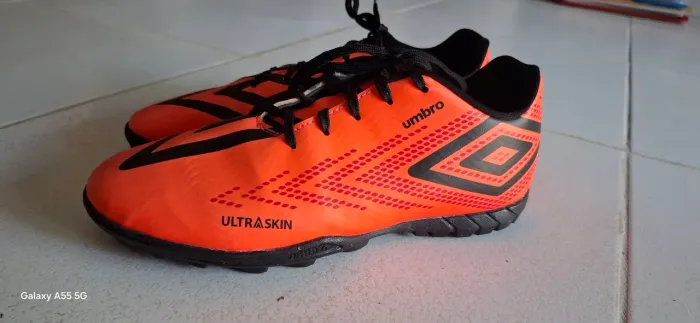 CHUTEIRA UMBRO ULTRASKIN