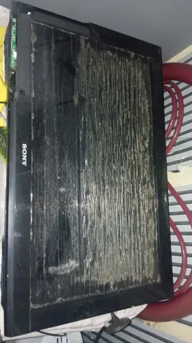 Televisão com defeito