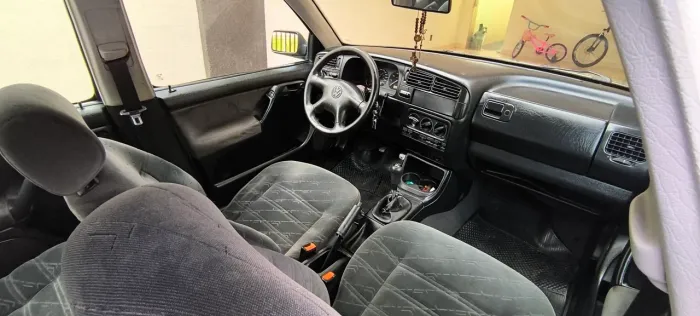 Volkswagen Golf GLX 2.0 4P 1999