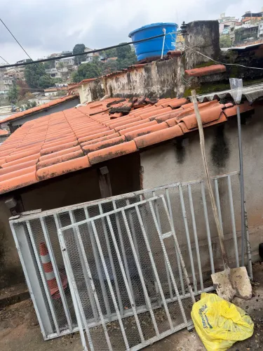 Grade com portão
