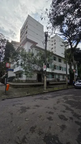 Apartamento para aluguel com 80 metros quadrados com 3 quartos