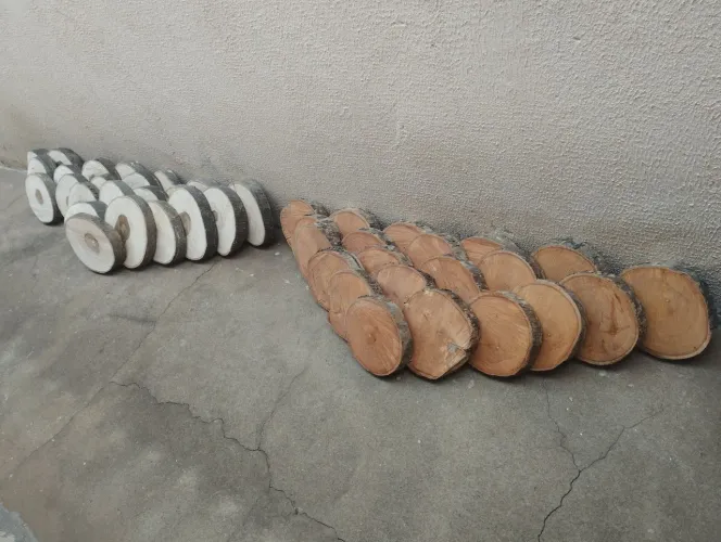 Bolachas de madeira