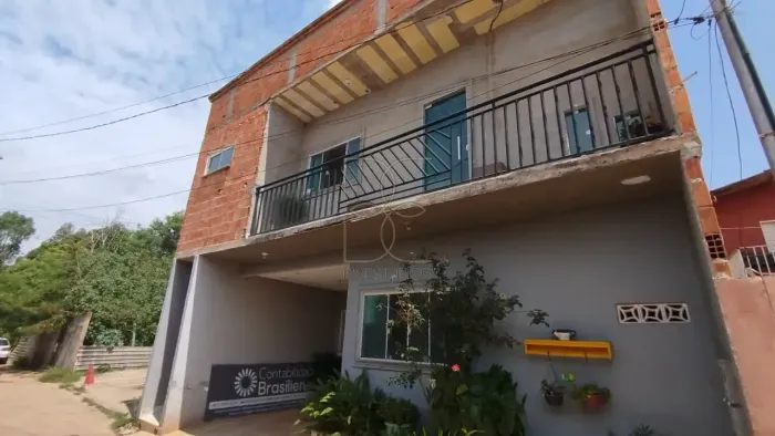 CASA COM IMÓVEL NOS FUNDOS | IAPI GUARÁ 2