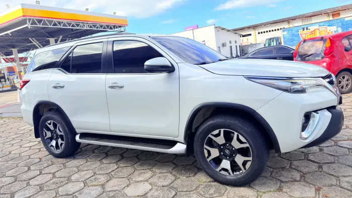 Toyota Hilux SW4 SRX Diamo. 4X4 2.8 TB DIE AUT 2020