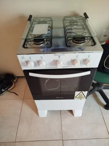 Vende-se fogão 4 bocas