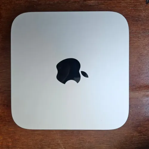 Mac Mini M2 8GB + Magic Mouse