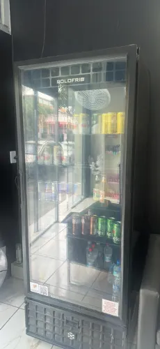 Geladeira expositora