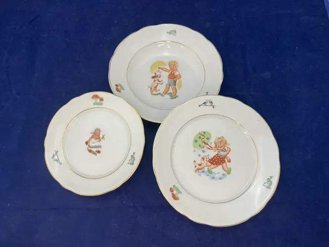 Louça. Pratos de Porcelana Vintage Schmidt