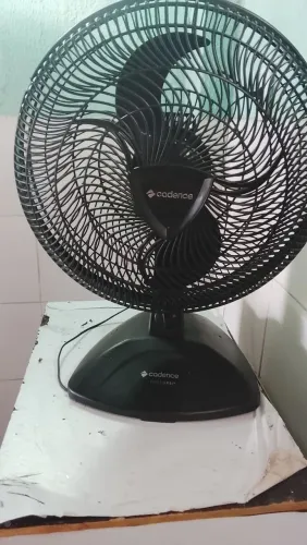 Ventilador funcionando perfeitamente de40 cm