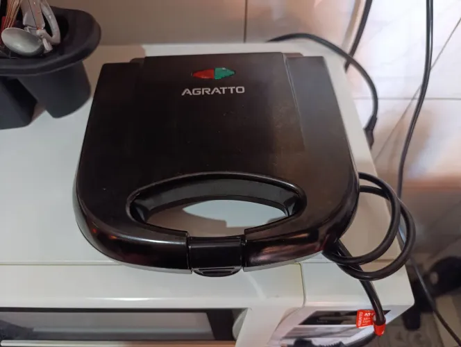 Sanduicheira Agratto 