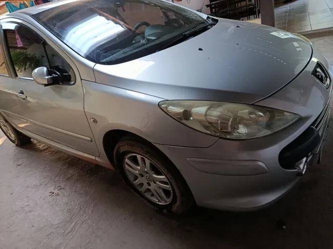 Peugeot 307 Sed.feline/griff 2.0/2.0 Flex 4P AUT 2007