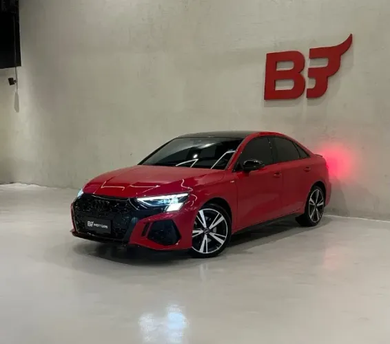 Audi A3 Sed. Perform. Black 2.0 TFSI S-tronic 2023