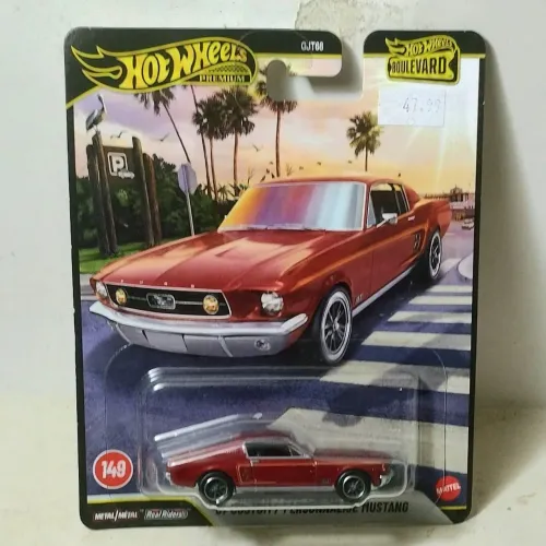 Hot Wheels Mustang 67 Boulevard Premium