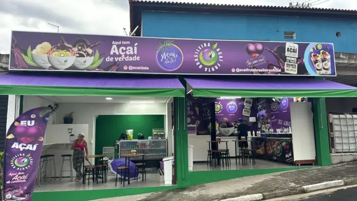 Excelente ponto comercial na Granja Viana.