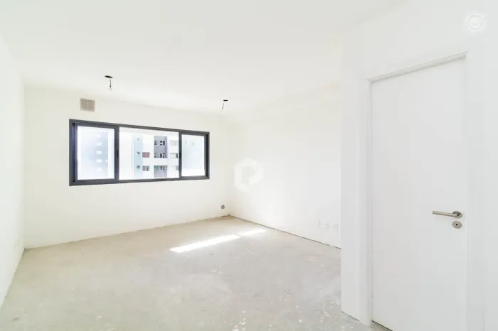 Ótima oportunidade no Bigorrilho!