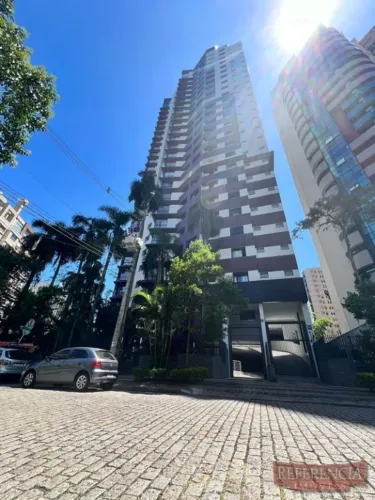 Apartamento com 4 quartos para alugar por R$ 9900.00, 189.12 m2 - JUVEVE - CURITIBA/PR