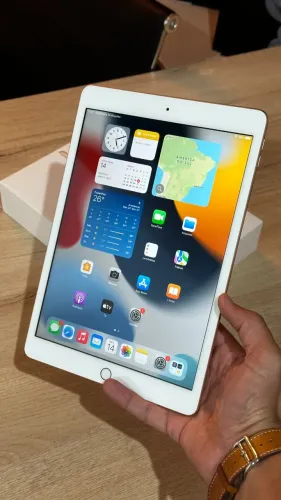 iPad 7 128GB Gold - Loja física! Com 3 meses de garantia! Até 18x no cartão