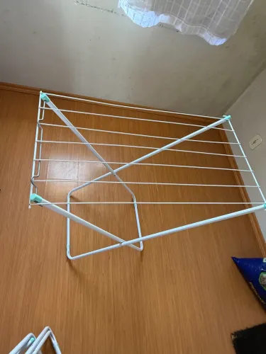 Varal de chão