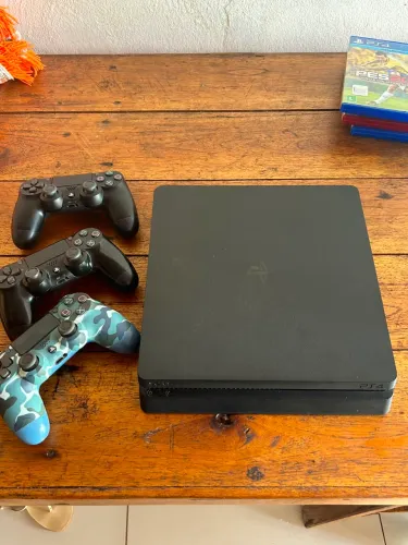 PlayStation 4