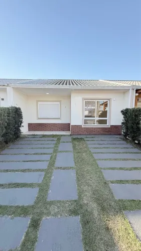 Casa em condomínio fechado em Cachoeirinha 