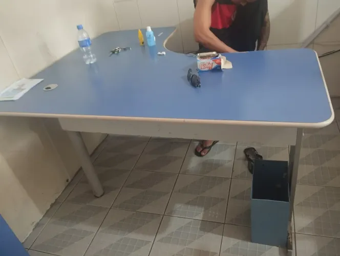 Mesa / Gaveteiro e Porta CPU