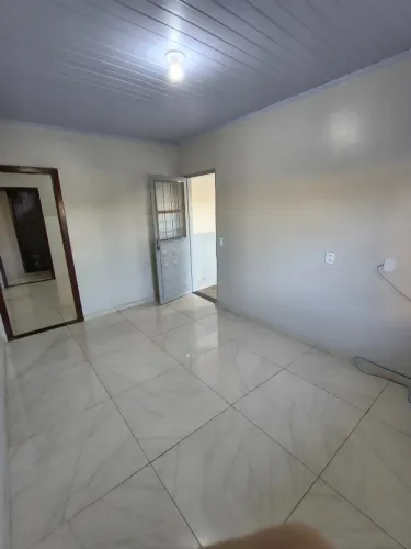 Alugo duas Casas no mesmo lote na QNM 38 Taguatinga/DF.