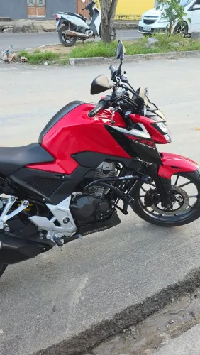 Vendo CB 300f 2023 ABS