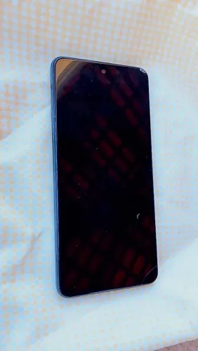 Vendo celular pocoX3) 550$ 