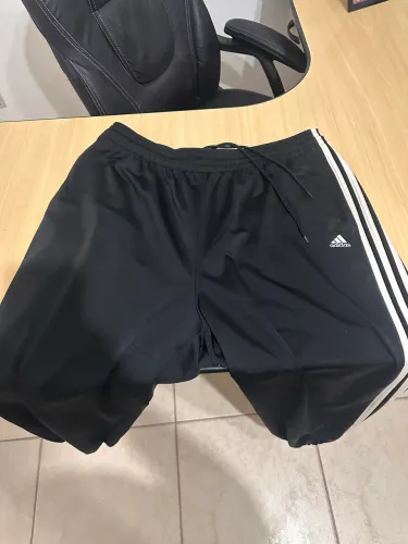 Calça Adidas