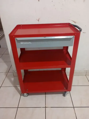Carrinho de ferramentas/ tatuagem c/ gaveta  marca Fercar