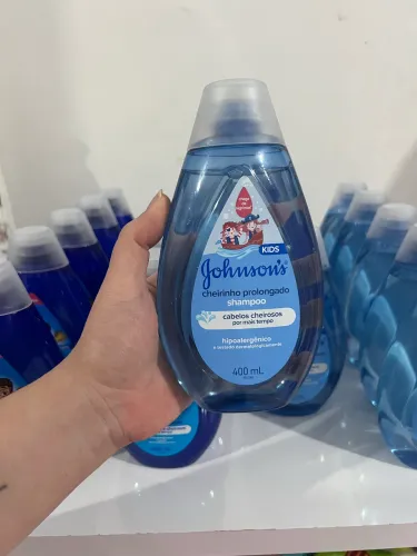 Shampoo johnsons cheirinho prolongado 400ml