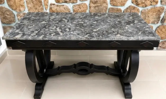 Mesa granito