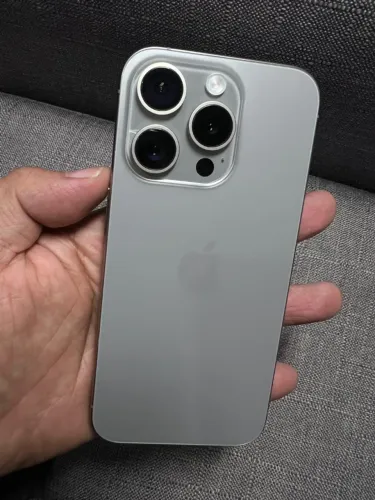 iPhone 15 Pro - 256 GB - Titanium Natural