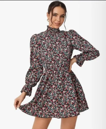 Vestido florido manga longa SHEIN