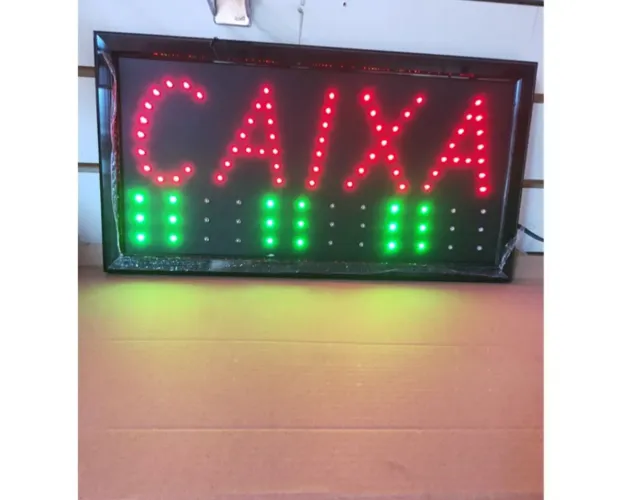 Letreiro caixa em led