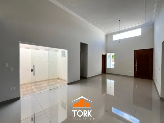 Condomínio Porto Seguro - Casa nova com 3 suítes!