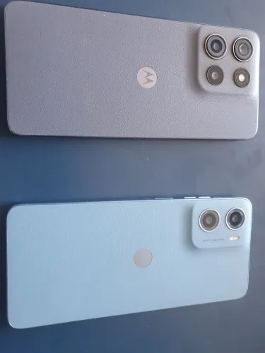 Celular semi novo