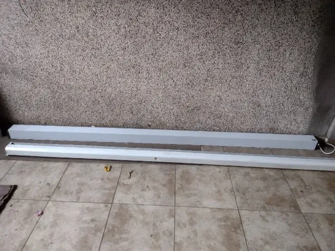 Telão elétrico para projeção Tensionado- marca gaia- 140 polegadas- usado