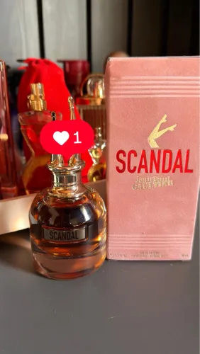 Perfume Scandal tradicional (novo) 50 ml