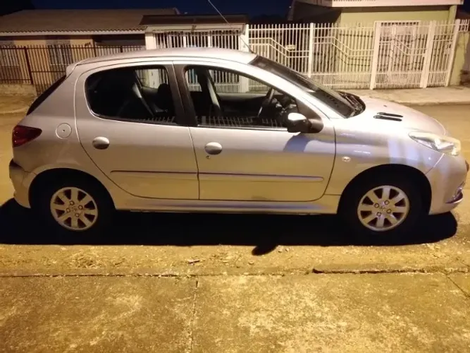 Peugeot 207 XR Sport 1.4 Flex 8V 5P 2009