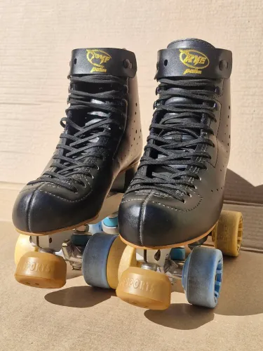 Patins RYE 38 - New Milenium - Novíssimo!