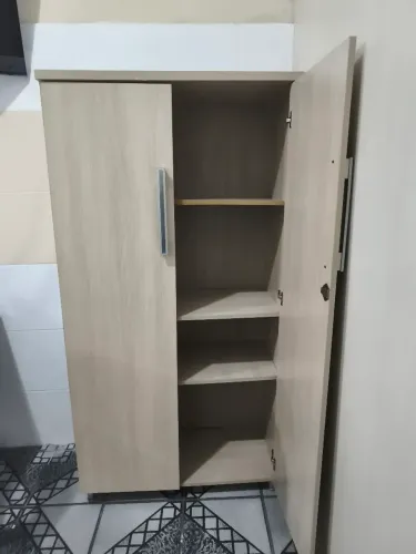 Armário de escritório usado
