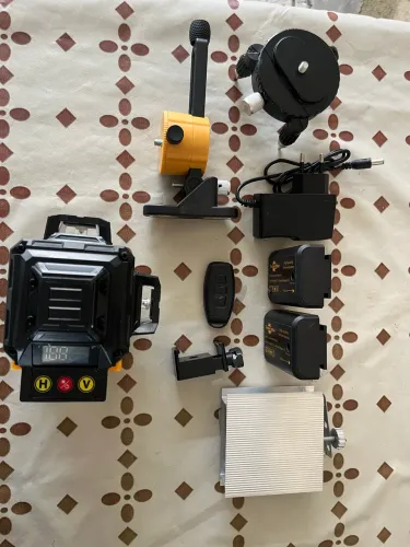 Nível a laser 16 linhas com 2 baterias