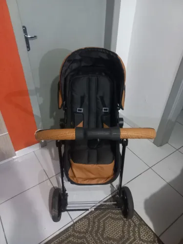 Carrinho de bebê